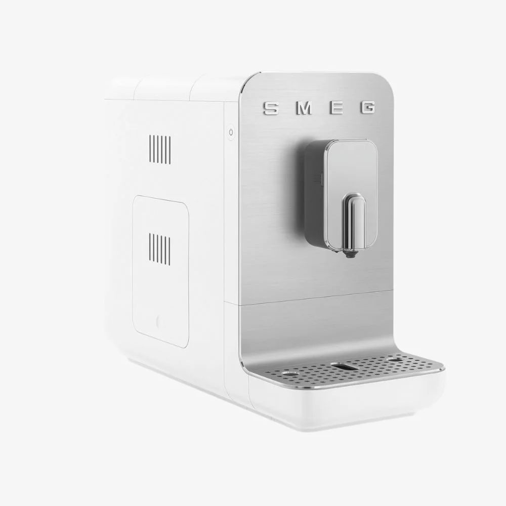 SMEG Bean to Cup Coffee Machine with Automatic Milk Frothing, Matte White, image 2